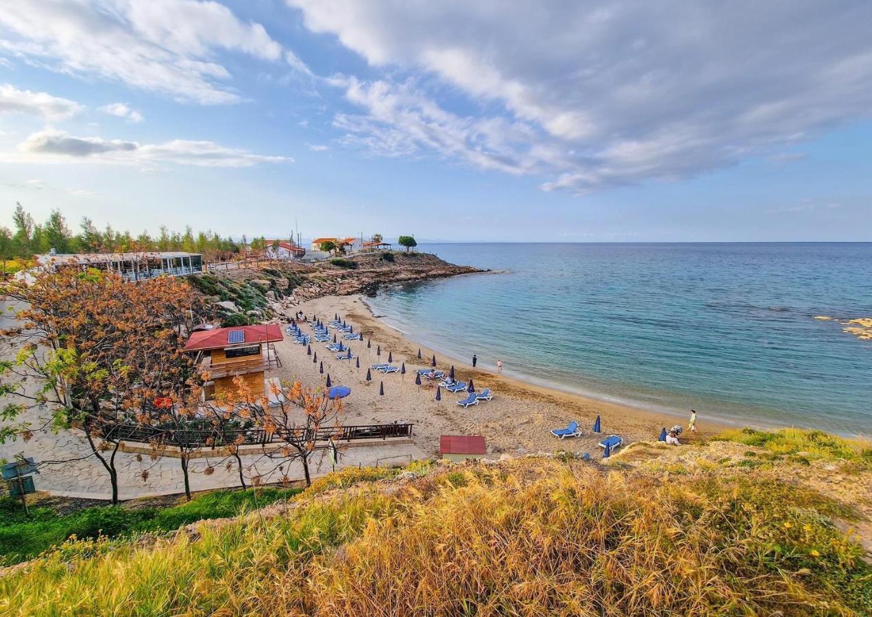 Villa Angel - Exotic Villa 200M From Beach Paralimni Luaran gambar