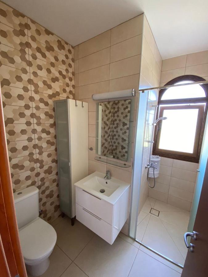 Villa Angel - Exotic Villa 200M From Beach Paralimni Luaran gambar