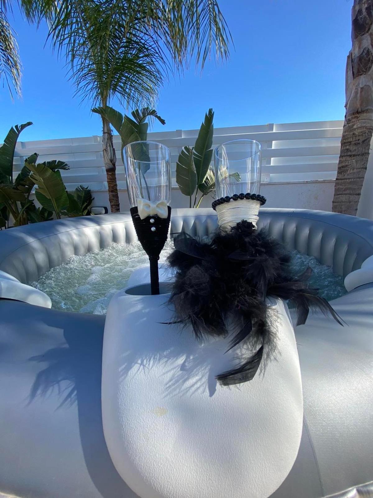 Villa Angel - Exotic Villa 200M From Beach Paralimni Luaran gambar